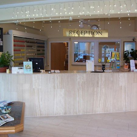 Hotel Reuterhof Reuterstadt Stavenhagen Екстериор снимка