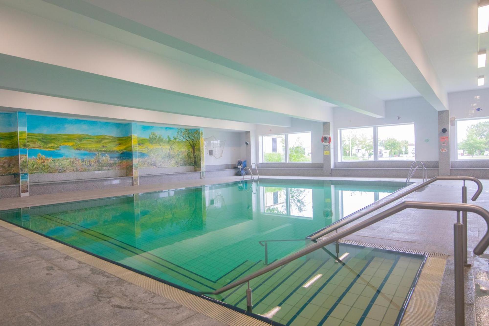 Hotel Reuterhof Reuterstadt Stavenhagen Екстериор снимка